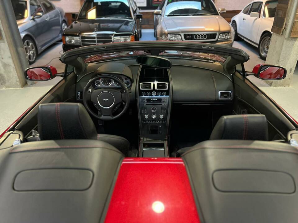 Imagen 29/60 de Aston Martin V8 Vantage Roadster (2008)