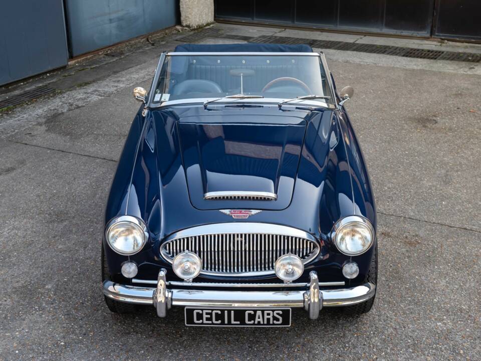 Image 5/17 de Austin-Healey 3000 Mk III (BJ8) (1967)