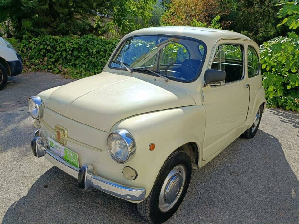 Immagine 40/50 di FIAT 600 D (1969)