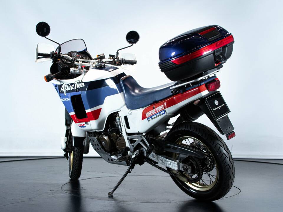 Imagen 2/50 de Honda DUMMY (1989)