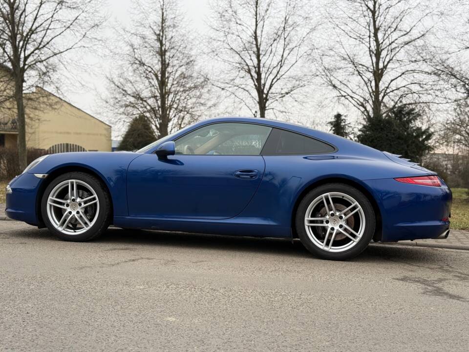 Image 11/82 of Porsche 911 Carrera (2012)