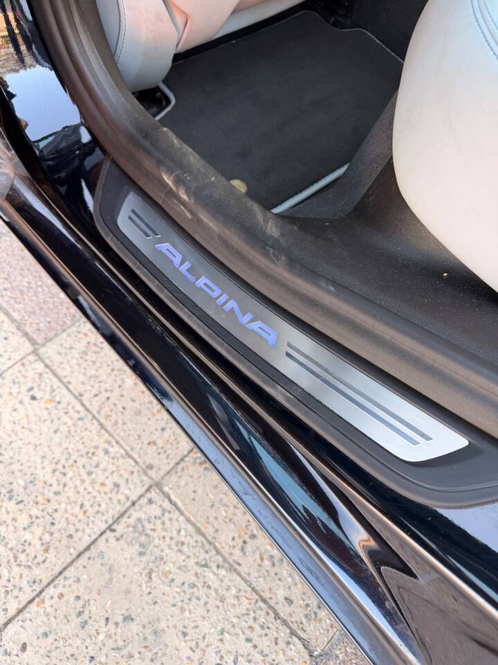 Image 7/22 of ALPINA B5 Touring Biturbo AWD (2018)