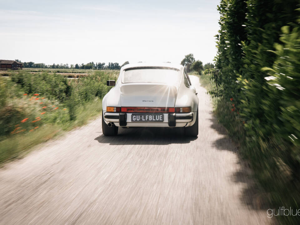 Immagine 4/83 di Porsche 911 Carrera 2.7 (1974)