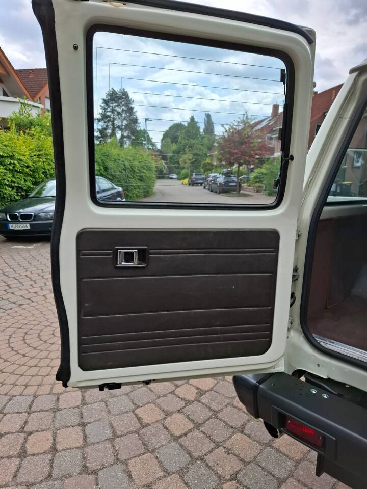 Imagen 17/32 de Toyota Land Cruiser HJ 60 (1986)