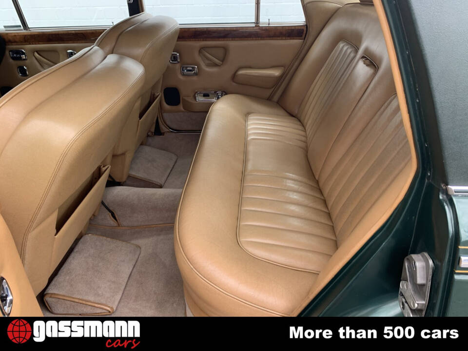 Image 14/15 of Rolls-Royce Silver Shadow I (1975)