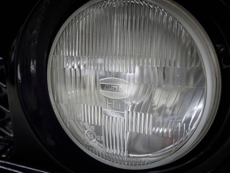 Afbeelding 51/100 van Toyota Land Cruiser LJ77 (1991)