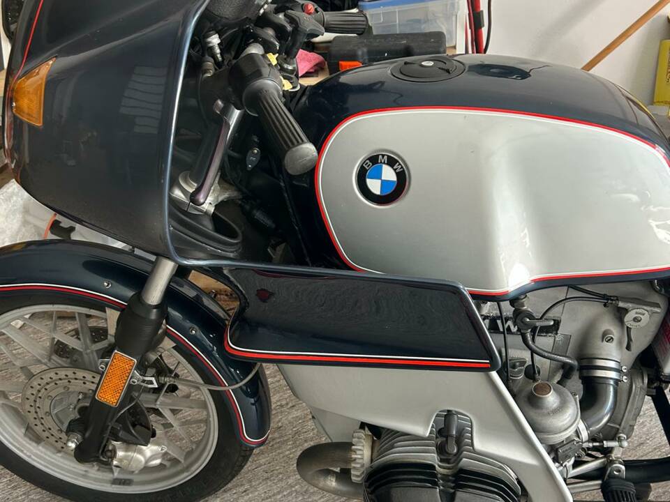 Bild 1/4 von BMW DUMMY (1981)