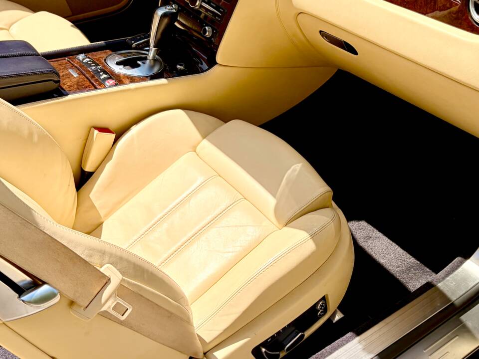 Bild 15/19 von Bentley Continental GTC (2006)