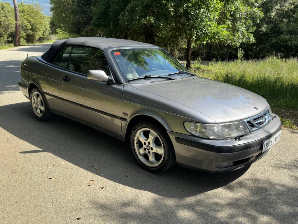 Image 8/23 of Saab 9-3 2.0 Turbo (2001)