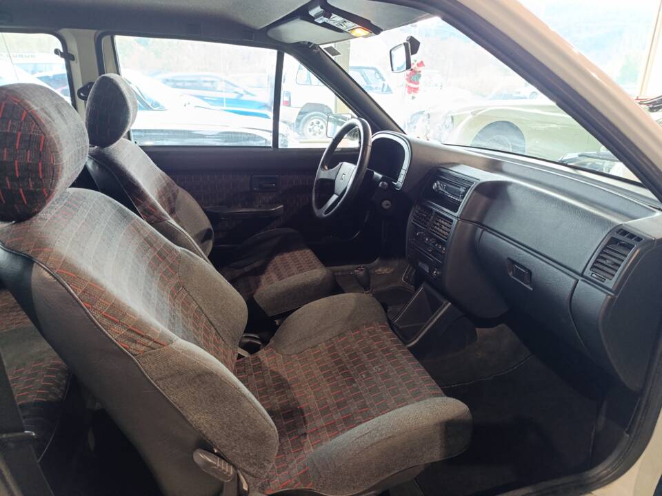 Immagine 15/24 di Citroën AX GTi (1991)