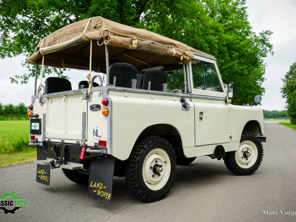 Image 49/55 of Land Rover 88 (1958)