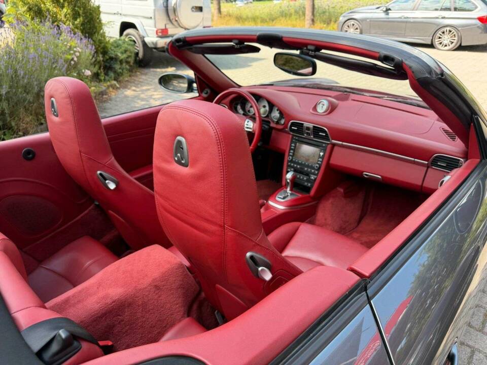 Imagen 20/41 de Porsche 911 Turbo (2009)