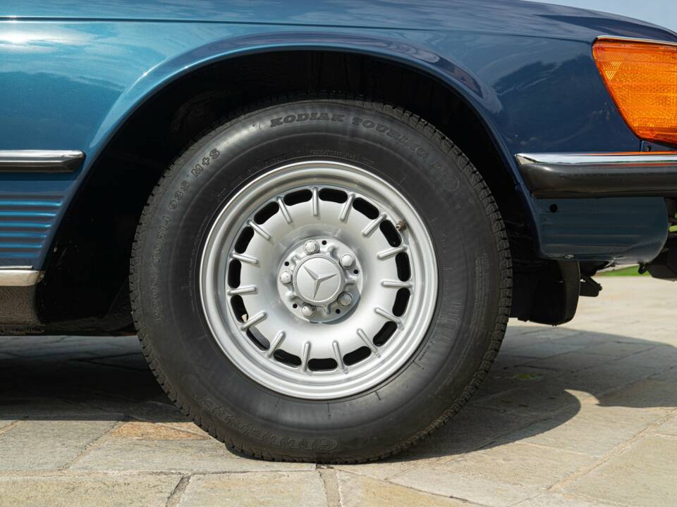 Image 35/50 de Mercedes-Benz 450 SL (1977)