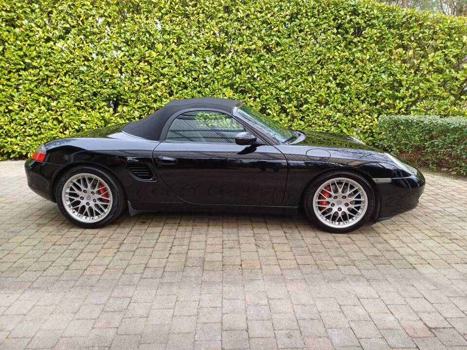 Image 15/82 of Porsche Boxster S (2000)
