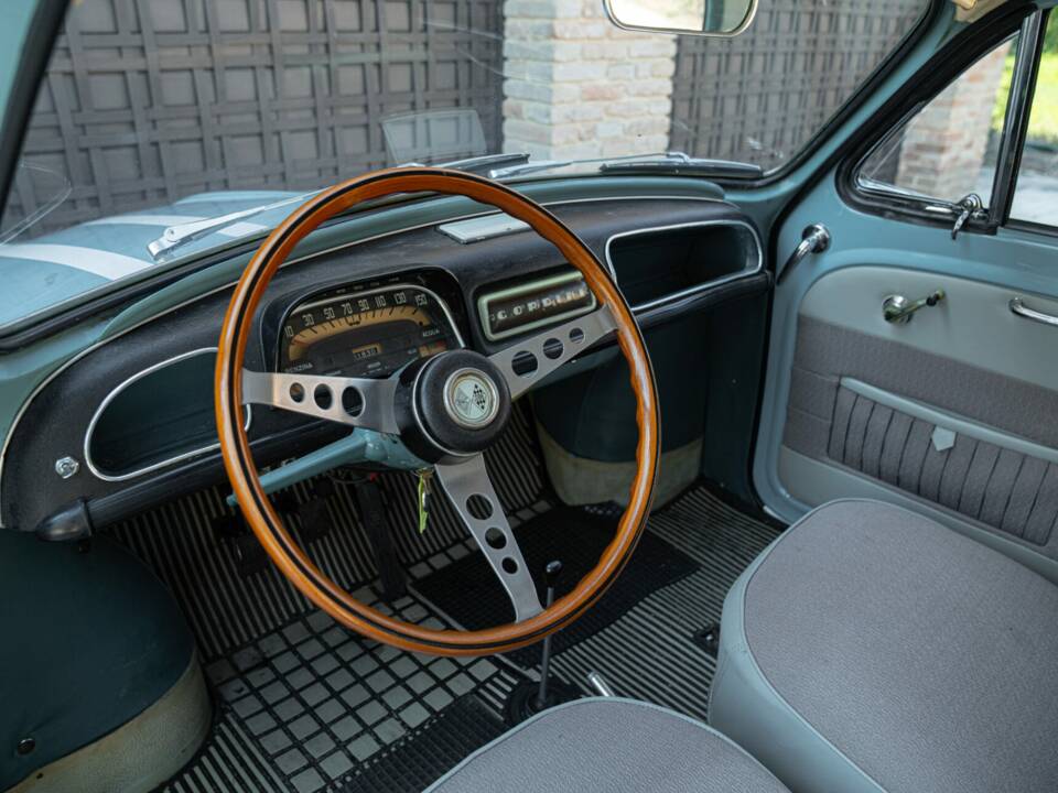 Obraz 37/50 pojazdu Renault Dauphine Gordini (1961)