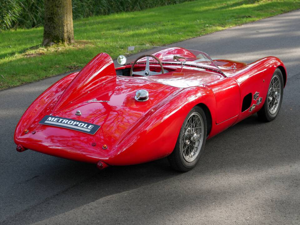 Image 39/39 of Bandini 750 Sport Internazionale "Saponetta" (1957)