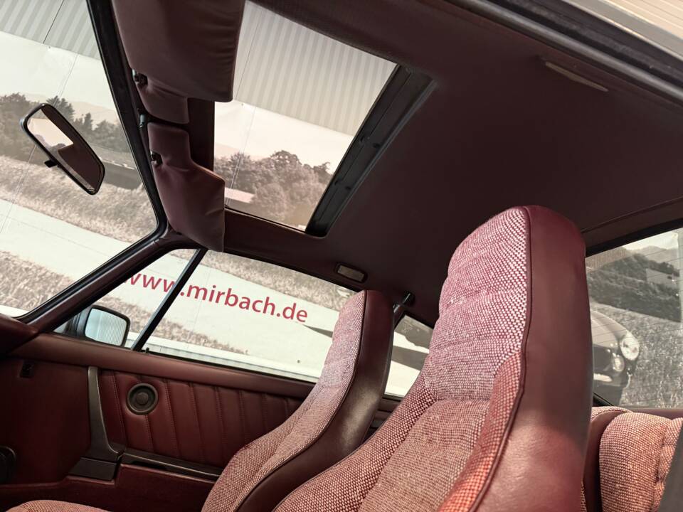 Image 18/18 de Porsche 911 SC 3.0 (1983)