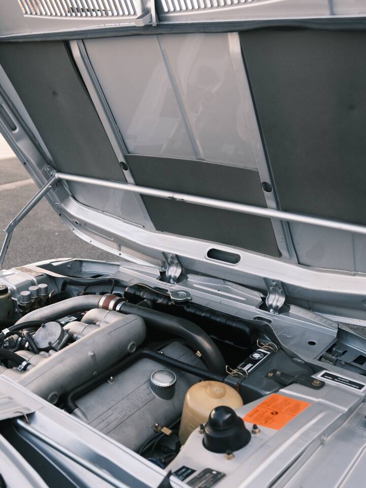 Image 19/27 of BMW 2002 turbo (1974)