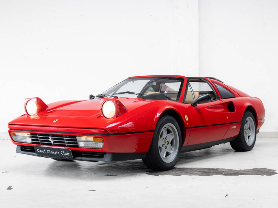 Bild 2/40 von Ferrari 328 GTS (1986)