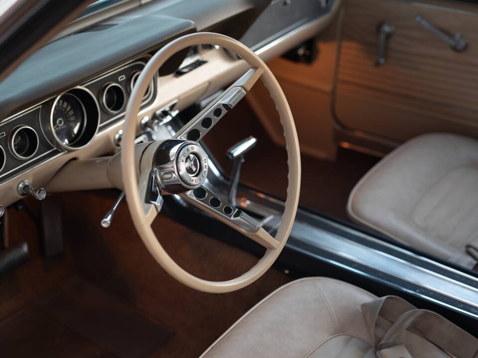 Bild 15/18 von Ford Mustang 289 (1966)