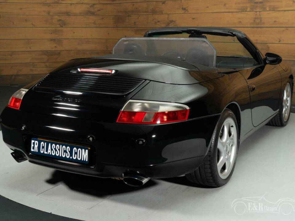 Imagen 16/19 de Porsche 911 Carrera (2001)