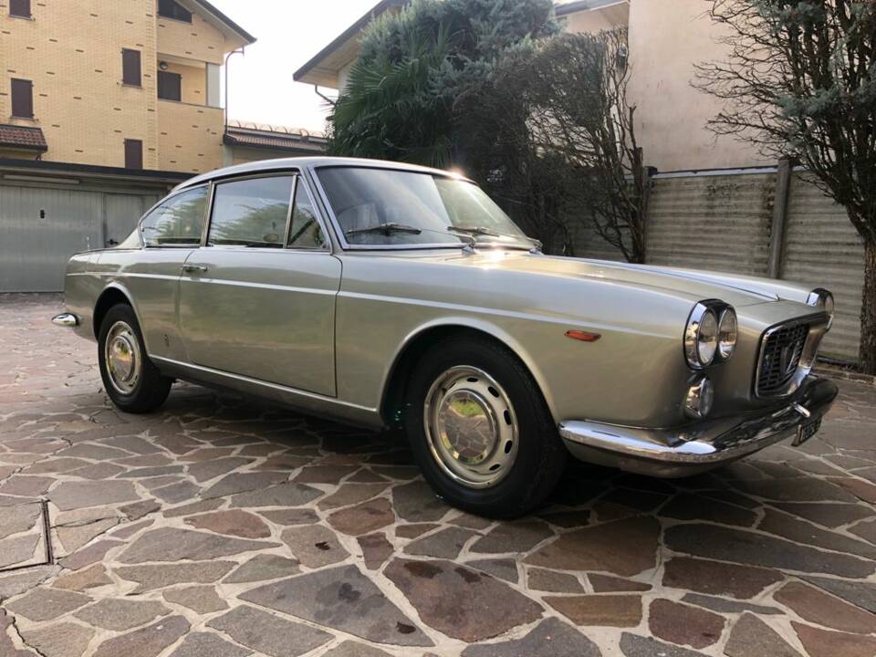 Image 7/12 of Lancia Flavia 1.8 (Pininfarina) (1968)