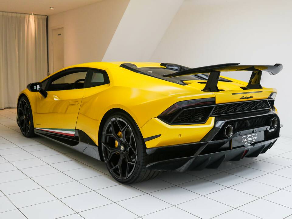 Bild 3/71 von Lamborghini Huracán Performante (2017)