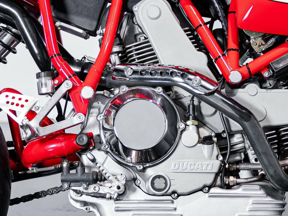 Bild 22/46 von Ducati DUMMY (2002)