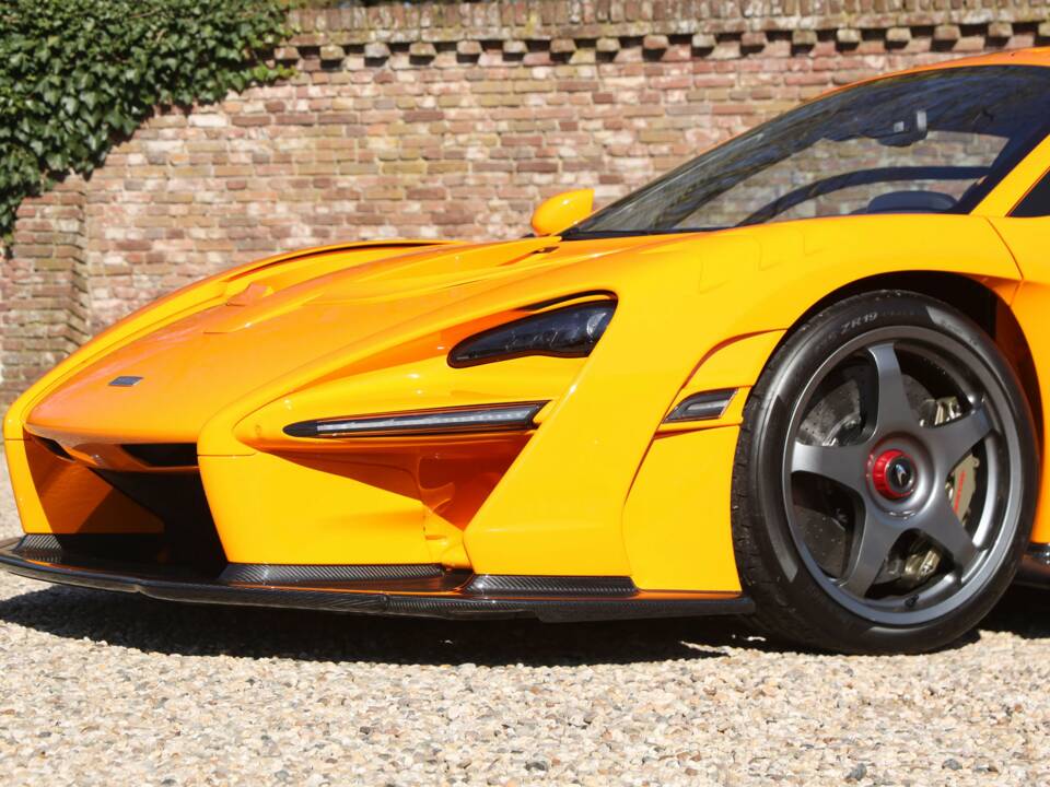 Obraz 12/50 pojazdu McLaren Senna LM (2020)