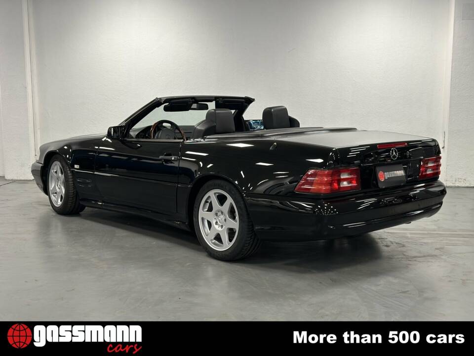 Imagen 5/15 de Mercedes-Benz SL 500 (1997)