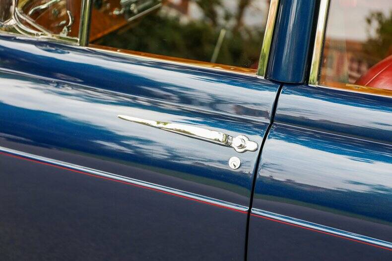 Image 31/49 of Bentley S 3 Continental Flying Spur (1964)