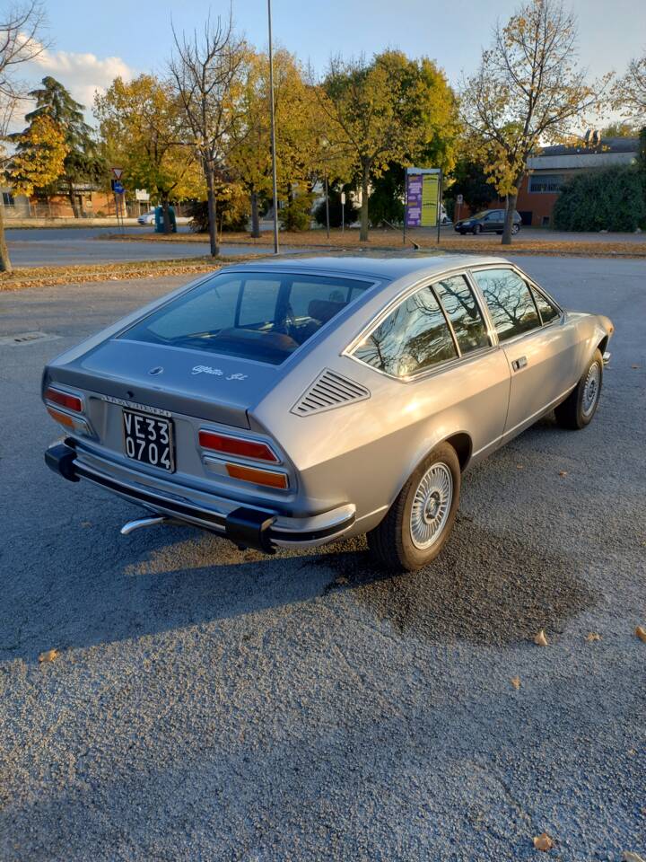 Image 4/16 of Alfa Romeo Alfetta GT 1.8 (1975)