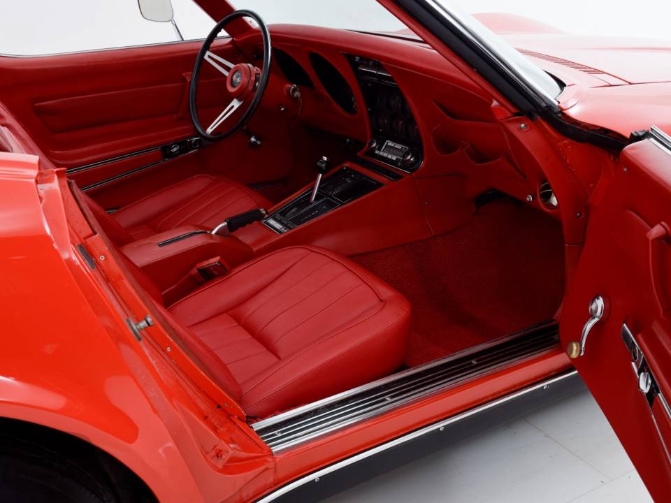 Image 33/42 of Chevrolet Corvette Stingray (1969)