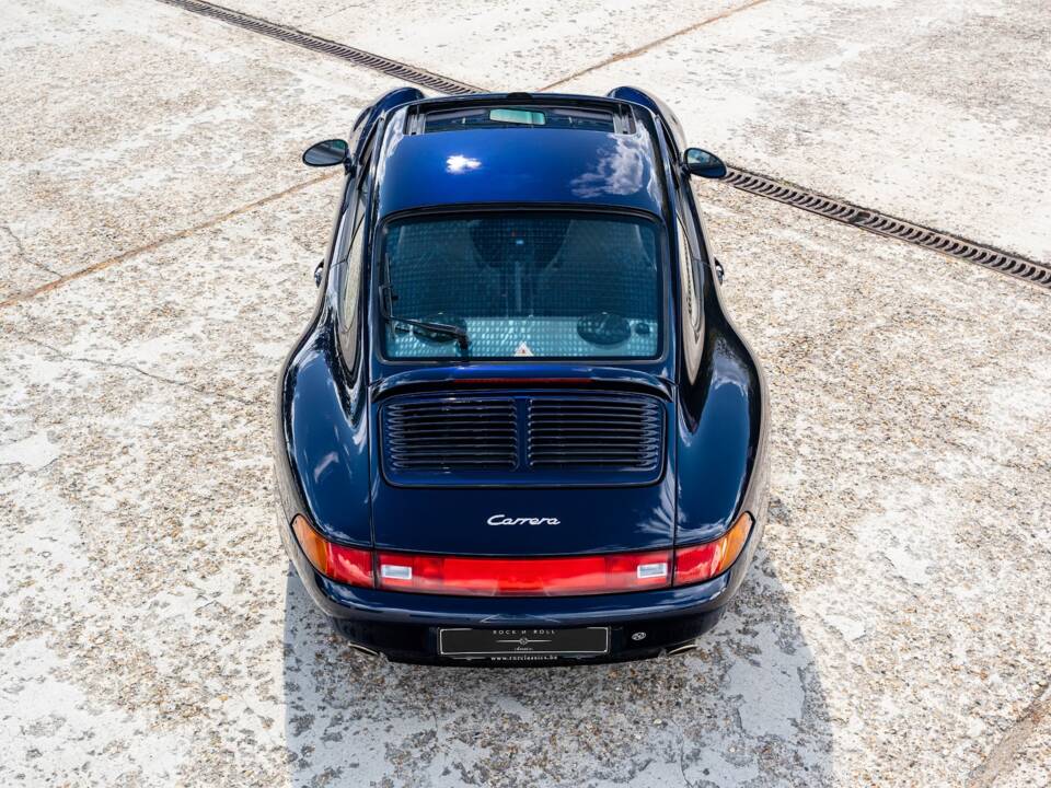 Image 5/35 de Porsche 911 Carrera (1995)