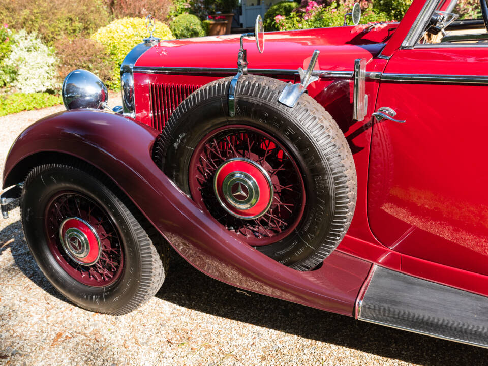 Image 25/66 of Mercedes-Benz 290 Cabriolet B (1935)