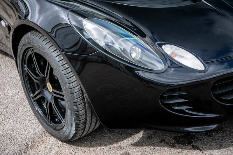 Image 22/25 of Lotus Elise R (2007)
