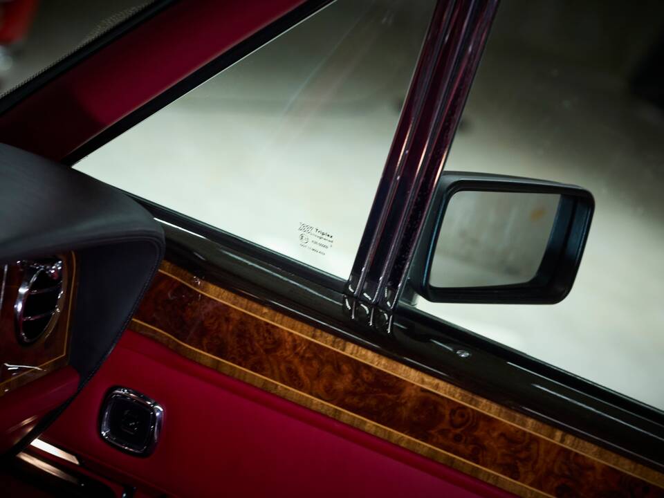 Imagen 79/100 de Rolls-Royce Corniche IV (1995)