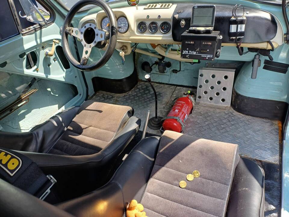 Bild 2/8 von Renault Dauphine (1959)