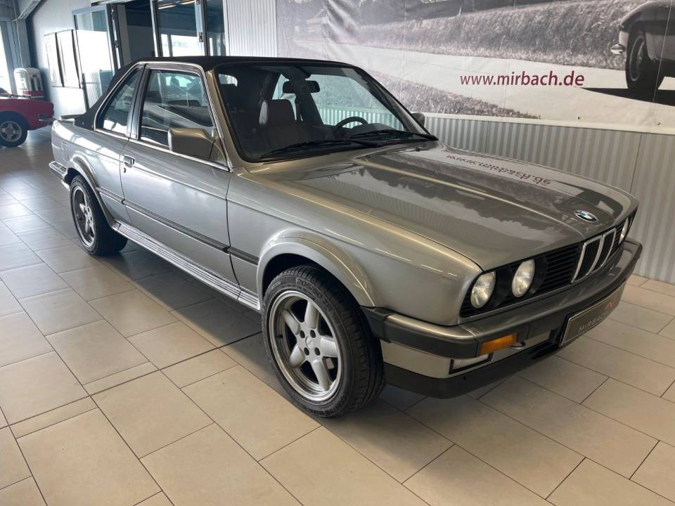 Immagine 4/15 di BMW 325ix Baur TC (1986)