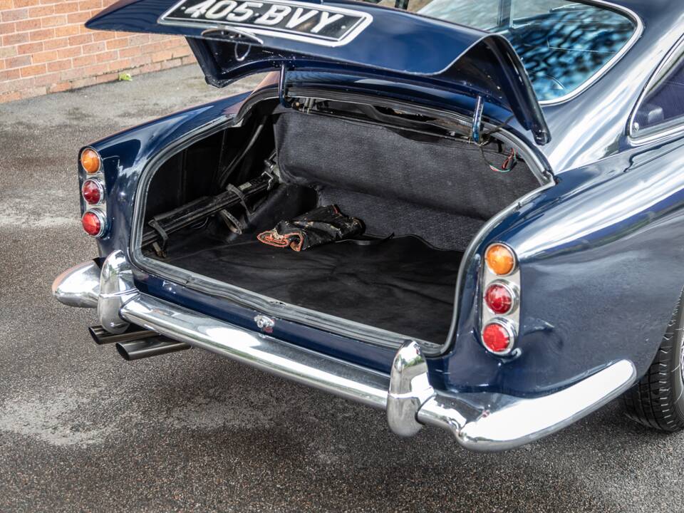 Image 63/64 of Aston Martin DB 4 (1962)
