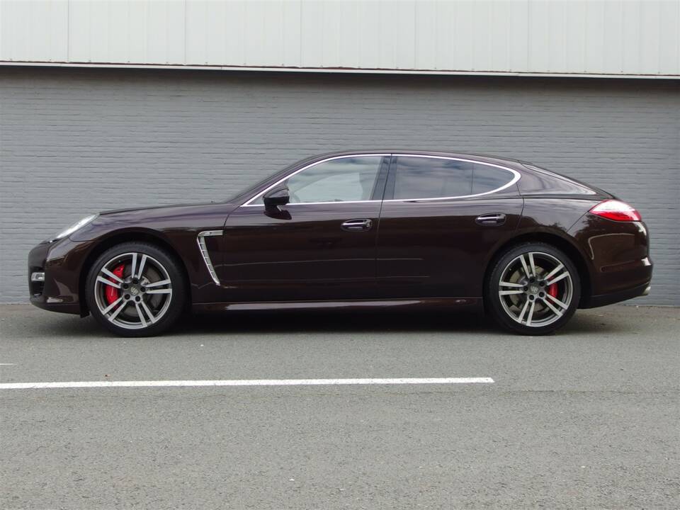 Bild 6/98 von Porsche Panamera Turbo (2009)