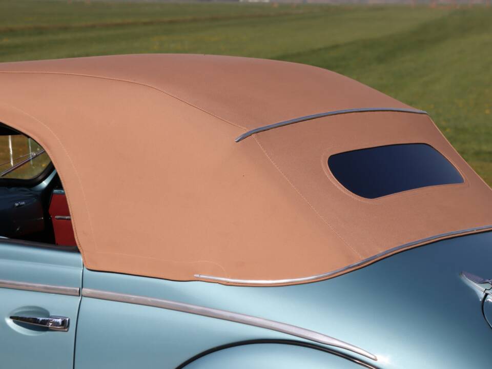 Image 45/50 of Dyna-Veritas Cabriolet (1952)