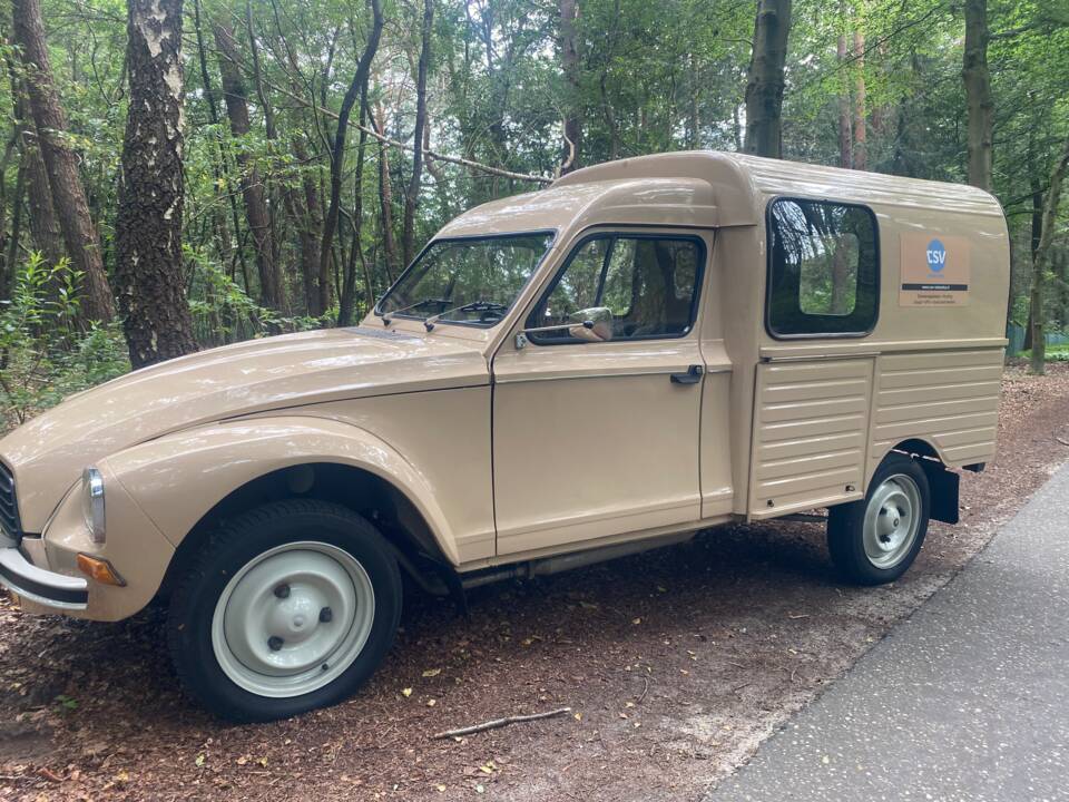 Bild 6/21 von Citroën Acadiane (1983)