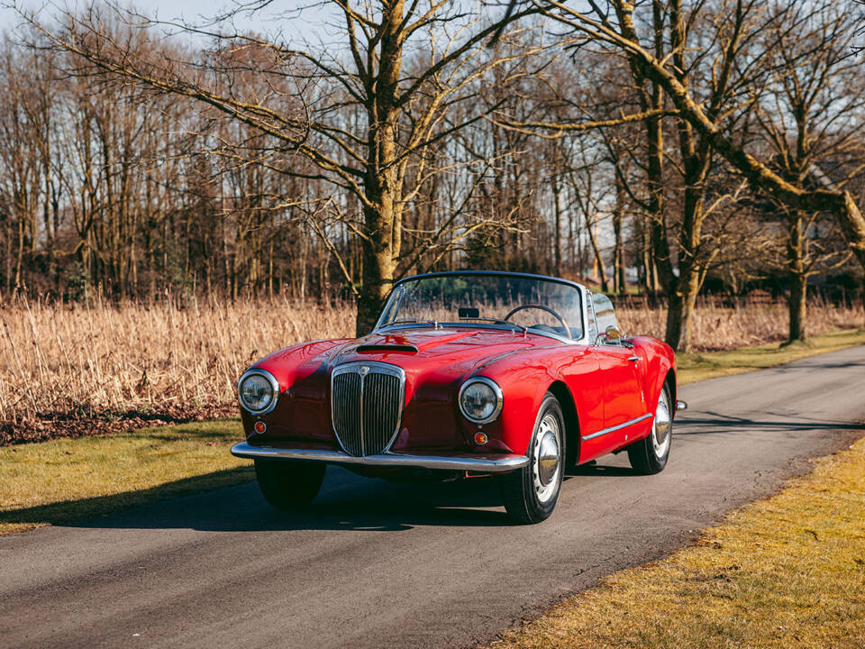 Bild 11/62 von Lancia Aurelia B24 (1958)