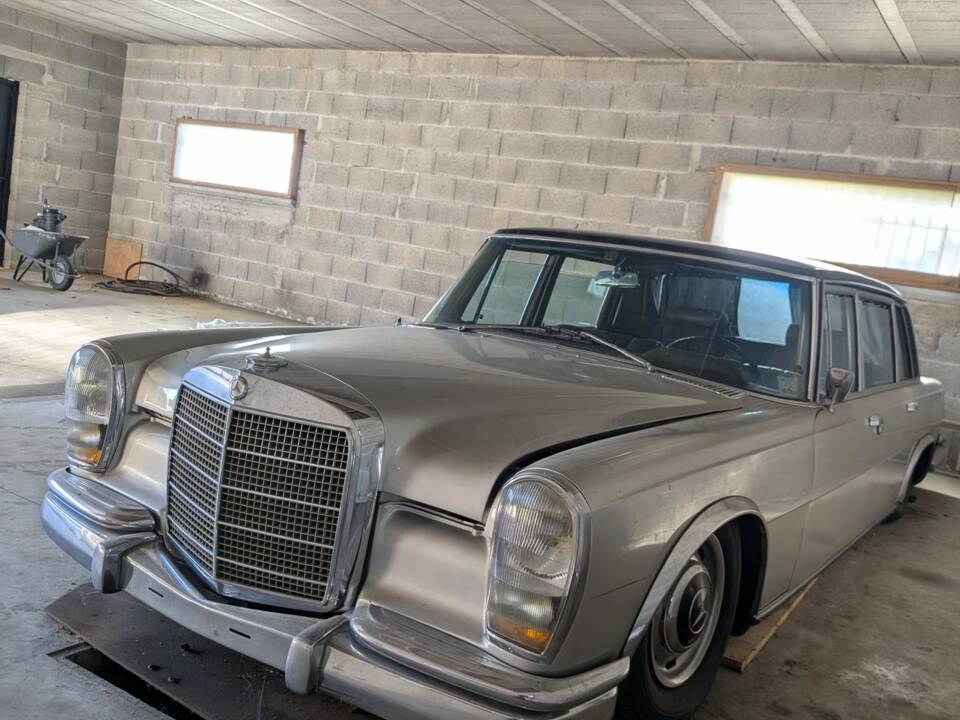 Image 26/46 of Mercedes-Benz 600 (1966)