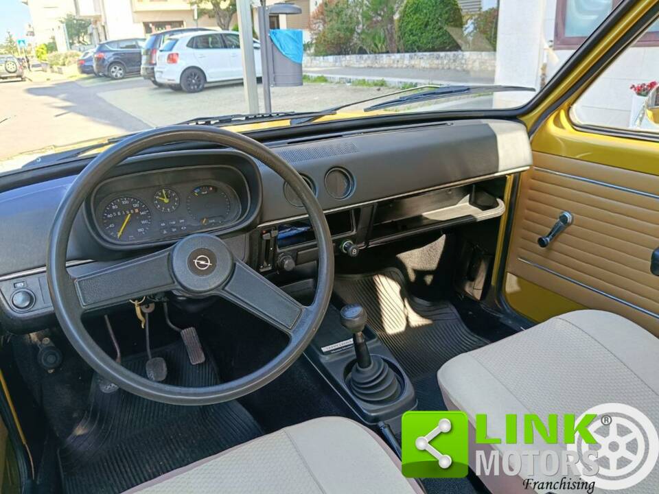 Image 7/10 of Opel Kadett 1,0 (1974)