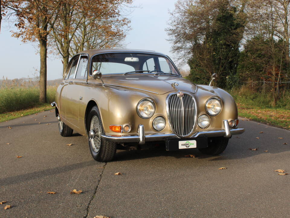 Immagine 1/19 di Jaguar S-Type 3.4 (1967)