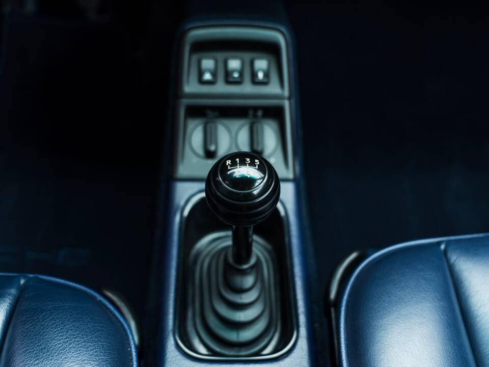 Afbeelding 30/61 van Porsche 911 Carrera 4 (1990)