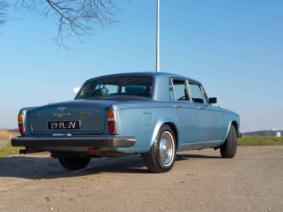 Imagen 3/8 de Bentley T 2 (1979)