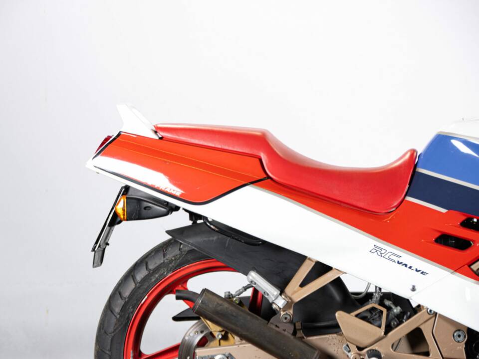 Afbeelding 29/49 van Honda NSR 125 R (1989)